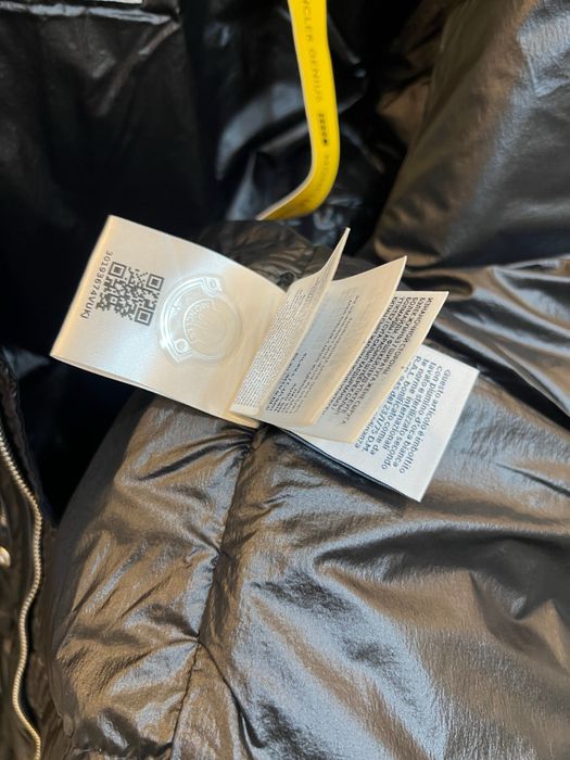 Geaca Moncler editie limitata