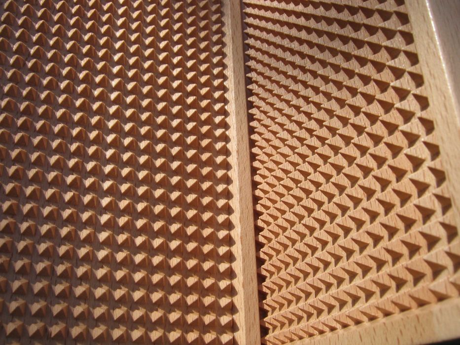 Садху за гвоздестоене с дървени пирони-пирамидки през 8-10-12мм.