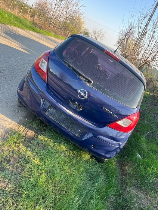 Dezmembrez opel corsa D 1.3 cdti