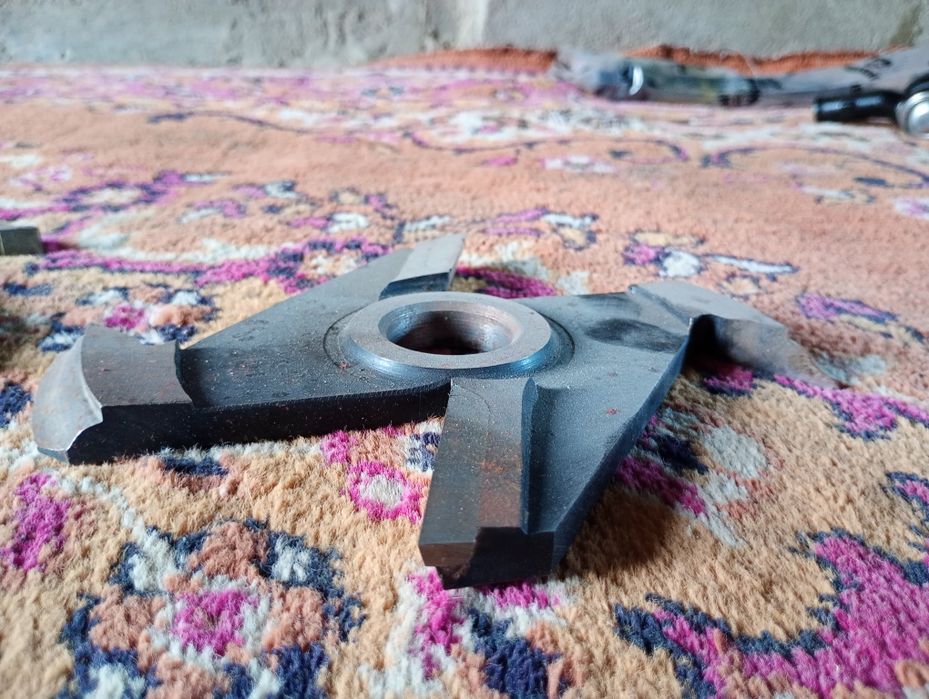 Фрезы дверные столярные