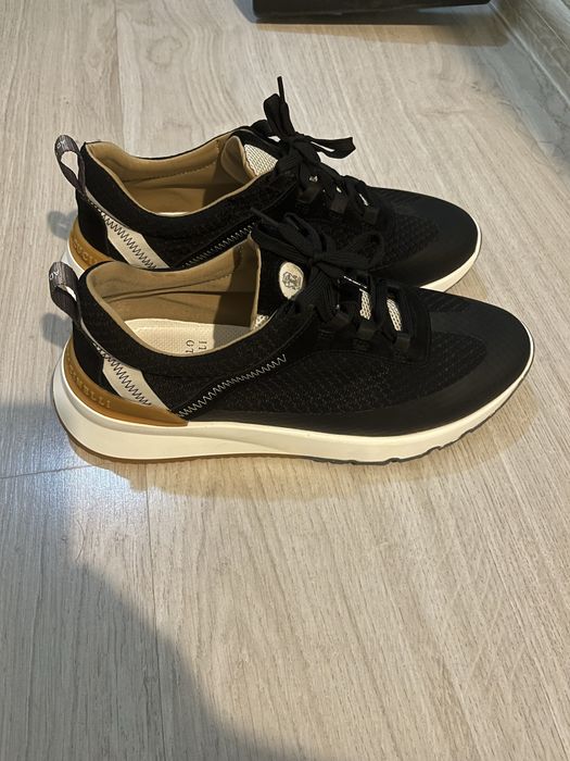 Кроссовки люкс качества