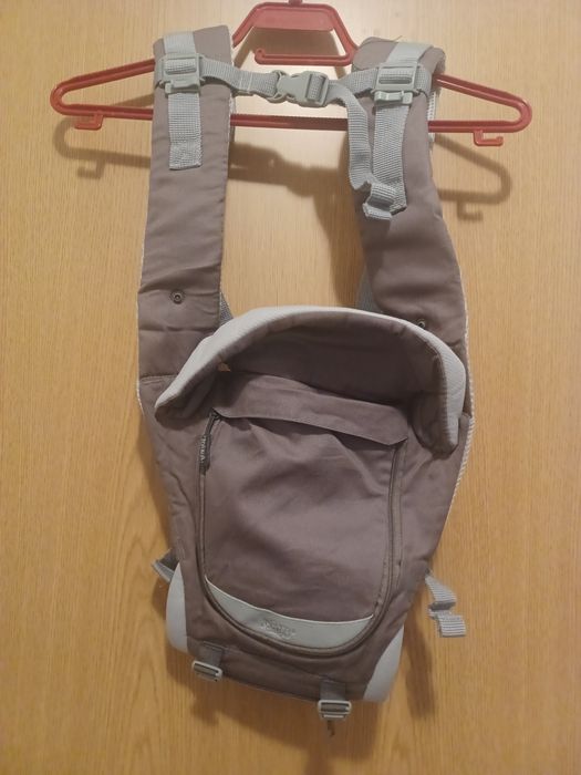 Ергономична раница за бебеносене