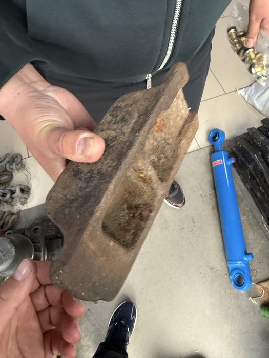 Подушка подушка задней р е сс о ры