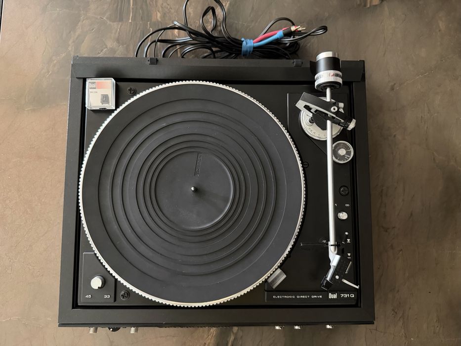 Грамофон Dual CS 731Q