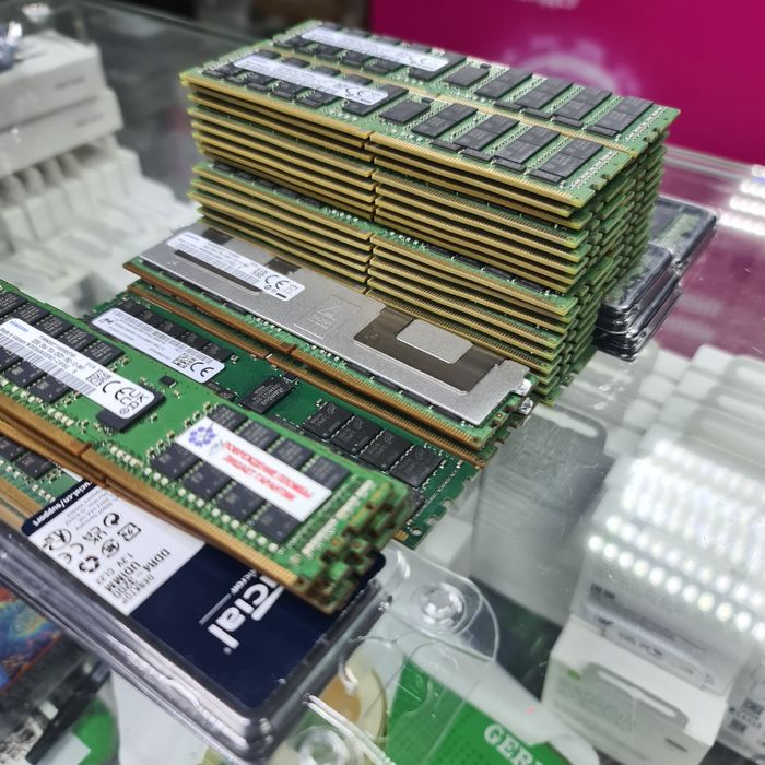 Серверная оперативная память ,DDR4