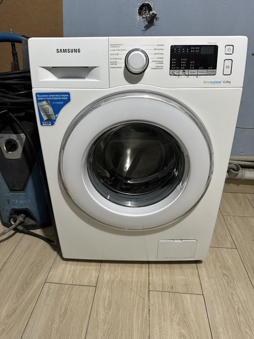Продается стиральная машина самсунг samsung 6 кг eco bubble