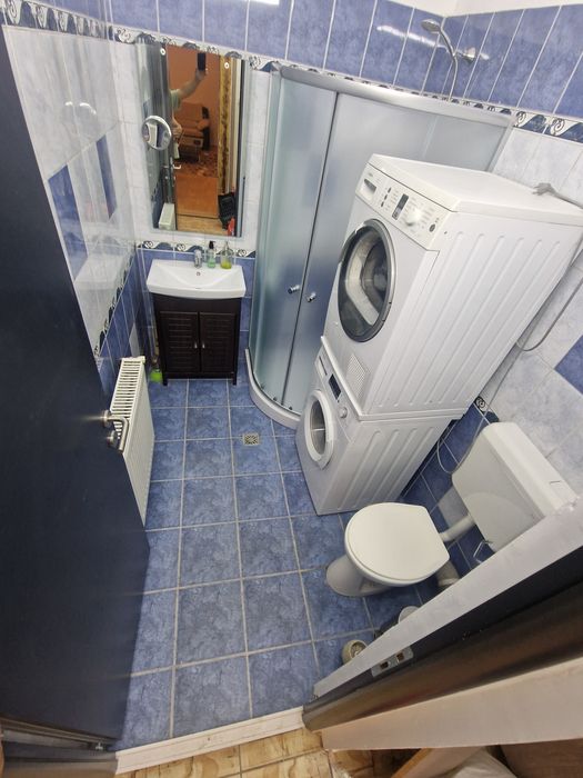 Ap 3 cam la casa acces direct din str.zonă Decebal, muncitorii