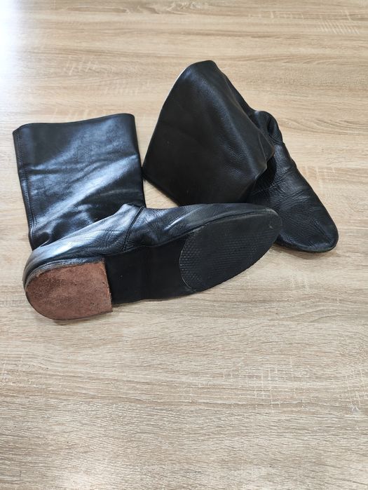 Сапоги танцевальные (сцена)