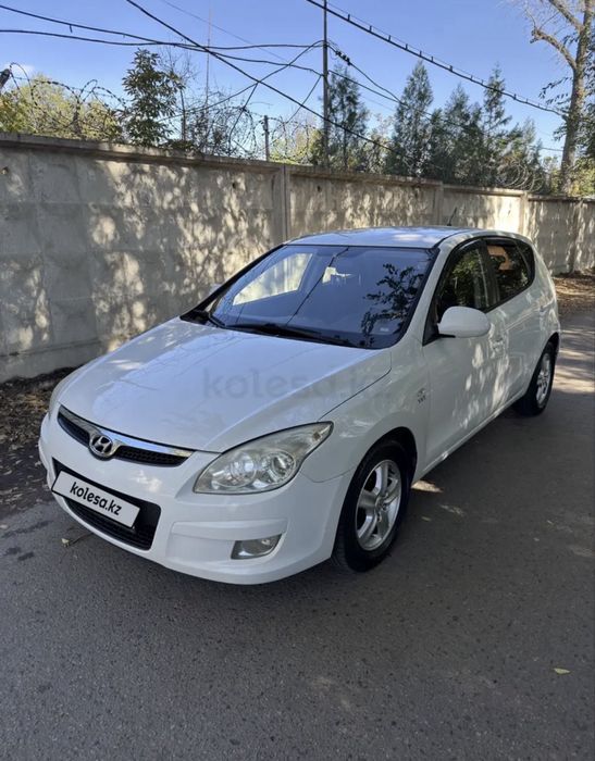 Авто в РАССРОЧКУ Hyundai Accent i 30