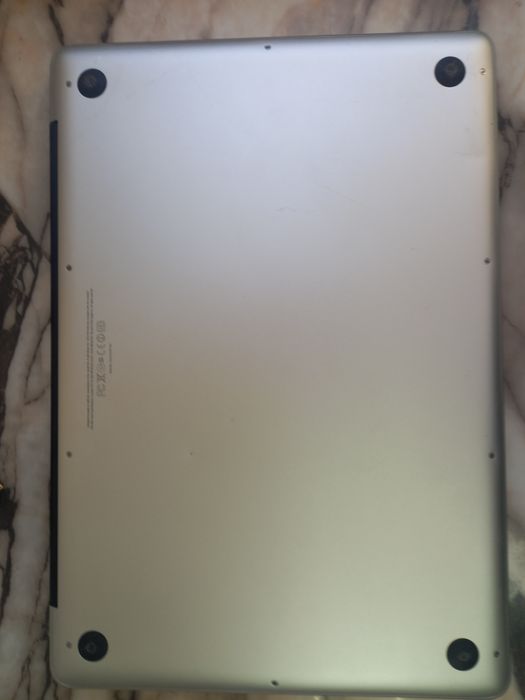 Лаптоп Apple MacBook PRO 15 A1286 i7 2.3  2012 GT650