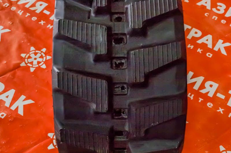 - Резиновые гусеницы Bobcat