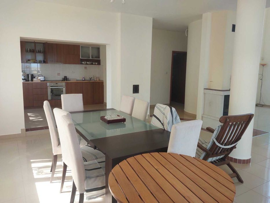 Продава се Къща в Айтос - 550 кв.м за 637 €/кв.м - Снимка #3