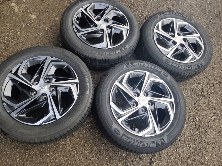 16" оригинални алуминиеви джанти за Hyundai i30...