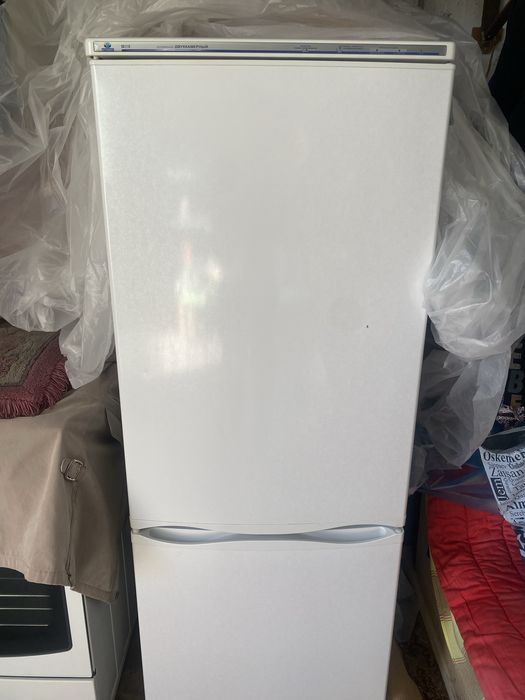 Продаю холодильник атлант