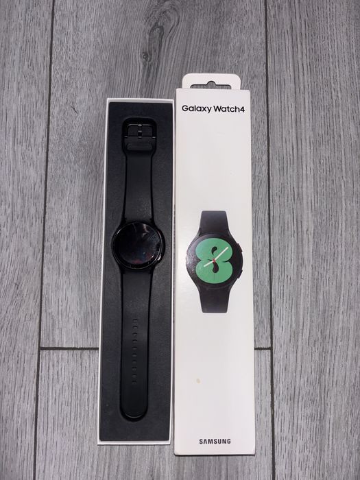 Samsung Galaxy Watch 4