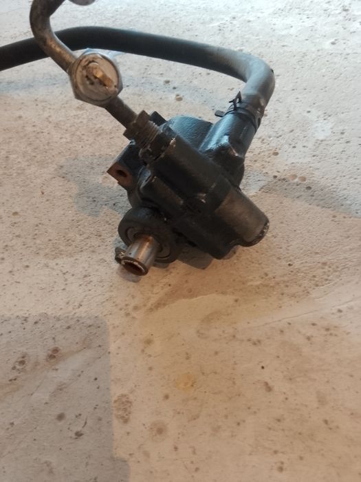 Продам автозапчасти на ларгус