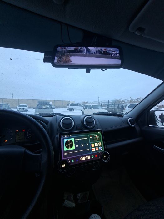 Lada Granta Oq beliy