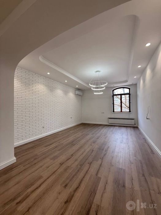 Алаяски 214 кв срочно 299.000$ торг есть