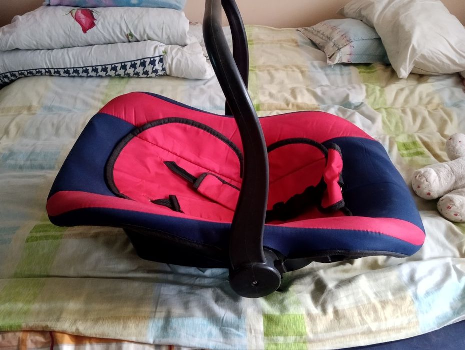 Продам автолюльку