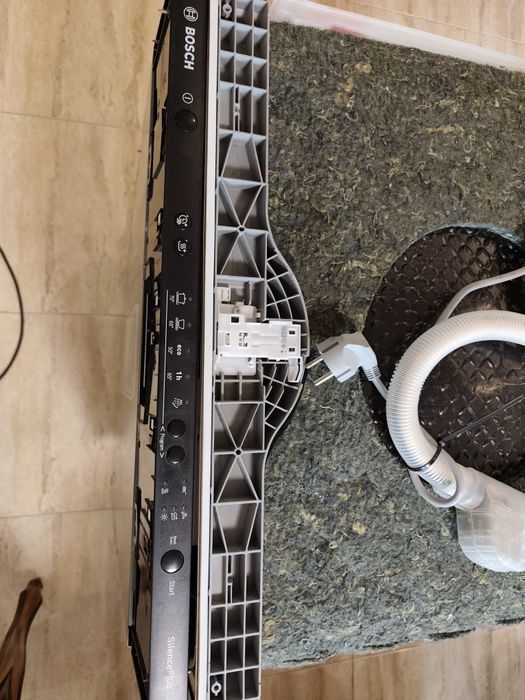 Съдомиялна за вграждане Bosch SMV25AX01E, 12 комплекта, 5 програми, 60