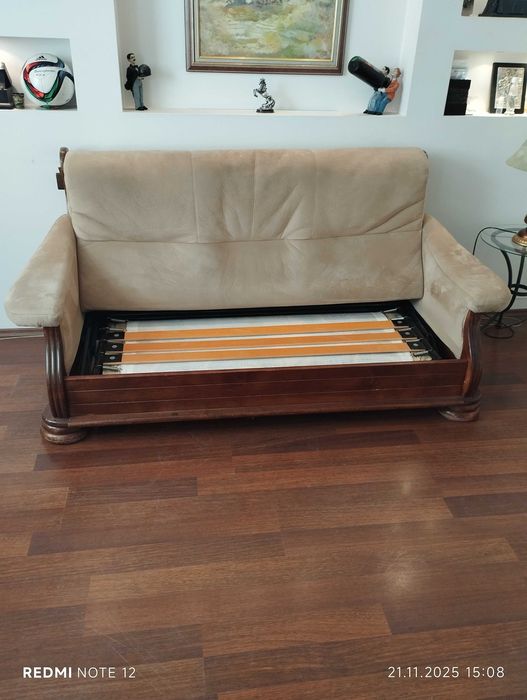 Диван и фотьойл от масив