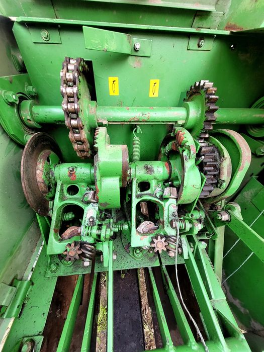 Пресс-подборщик Sipma 224/2. ПРИВОЗНОЙ.