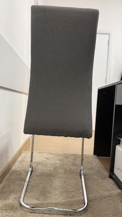 Сив стол от aiko