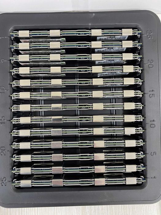 HP 8GB 2Rx4 PC3-10600P DDR3 Server Memory