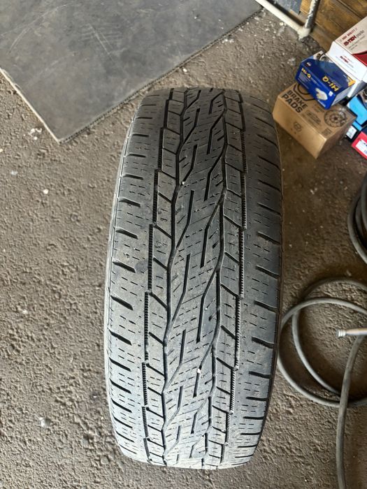 Продам шины 215/60/17