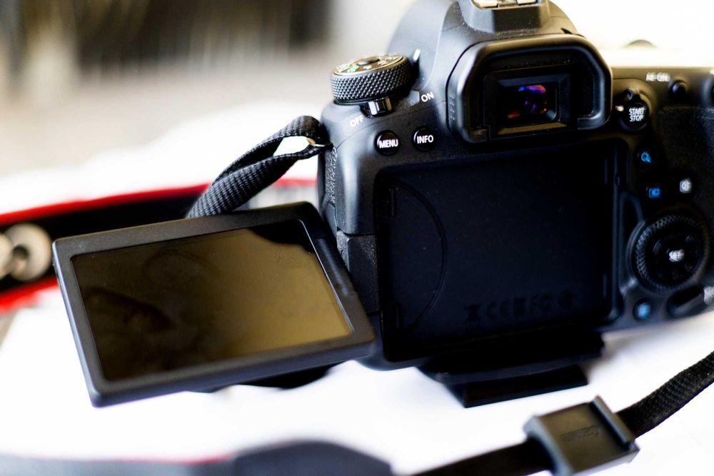 Canon EOS 6D Mark II