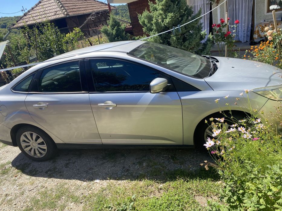 FORD Focus 2011 — imagine 3
