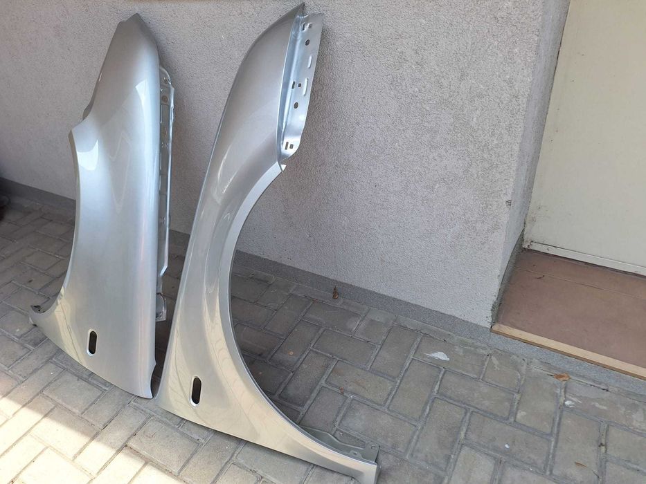 Aripa Fata Dreapta & Stanga VW Bora 1998-2004 Vopsita Gri Deschis