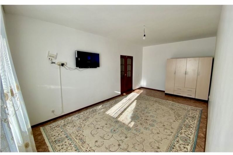 Продам 1 комнат кватиру