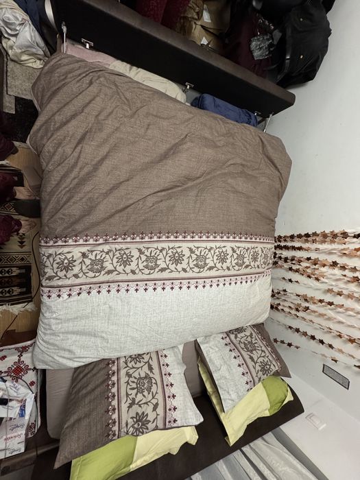 Mobexpert JACKOB Pat tapițat, 160x200cm + ladă depozitare + saltea