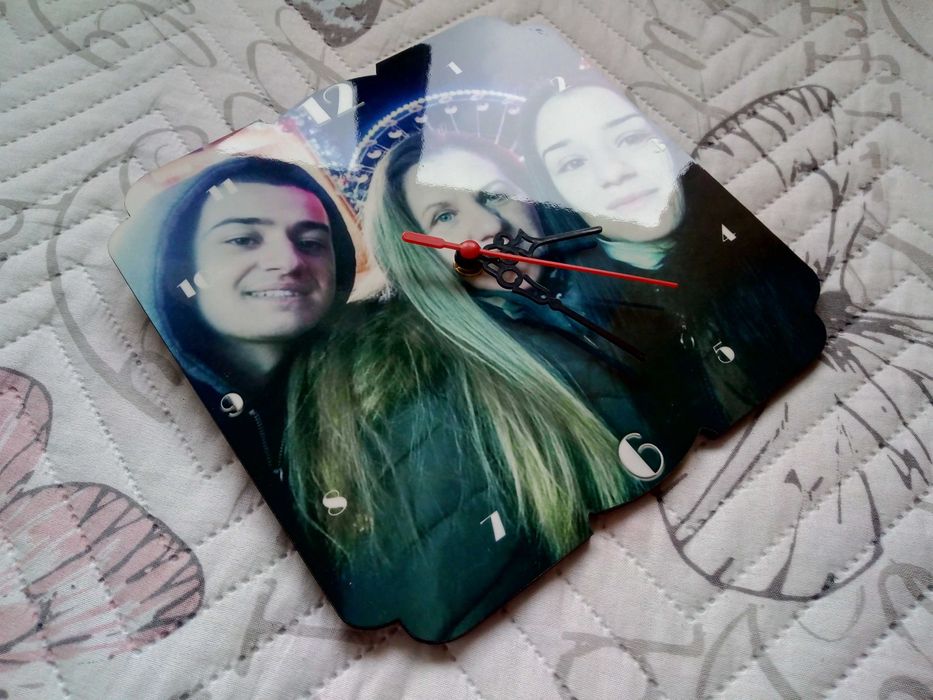 Стенен часовник със снимка и надпис - подарък за Свети Валентин