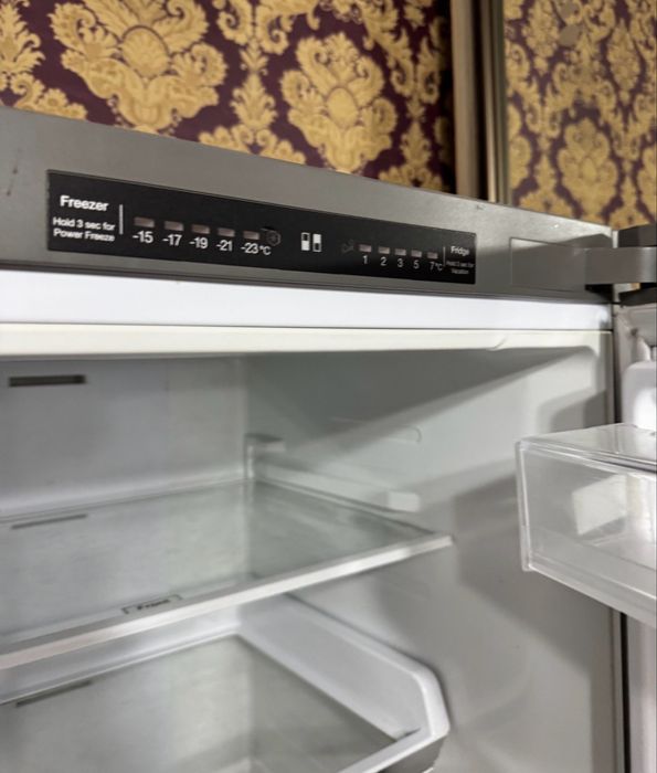 Холодилник Самсунг