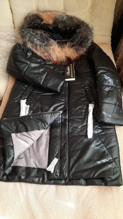 Зимний пуховик