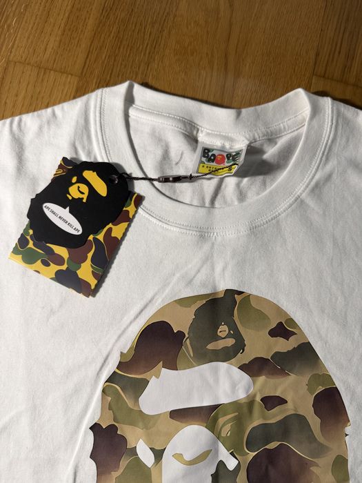 Tricou Bape.