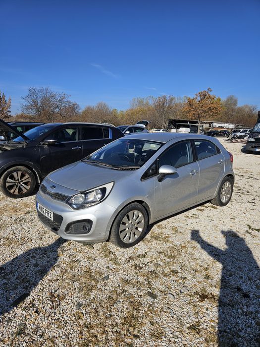 Kia rio,2012 год.на части