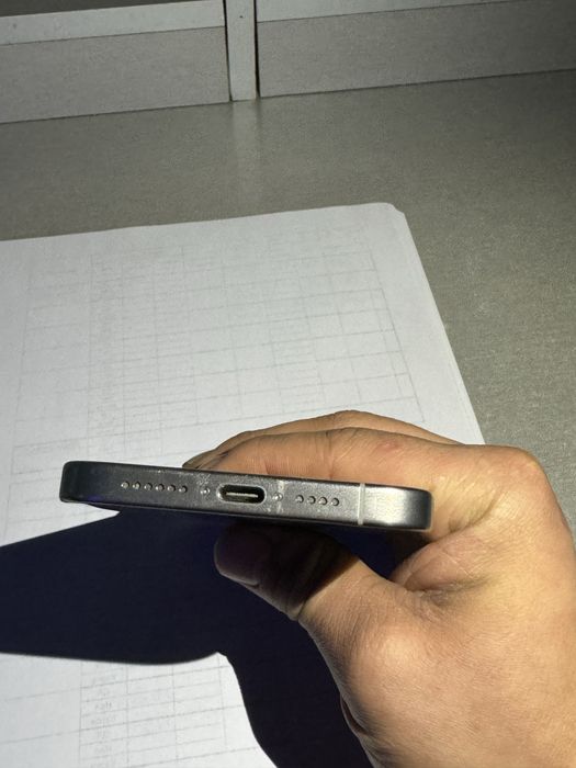 Продам айфон 15 про макс