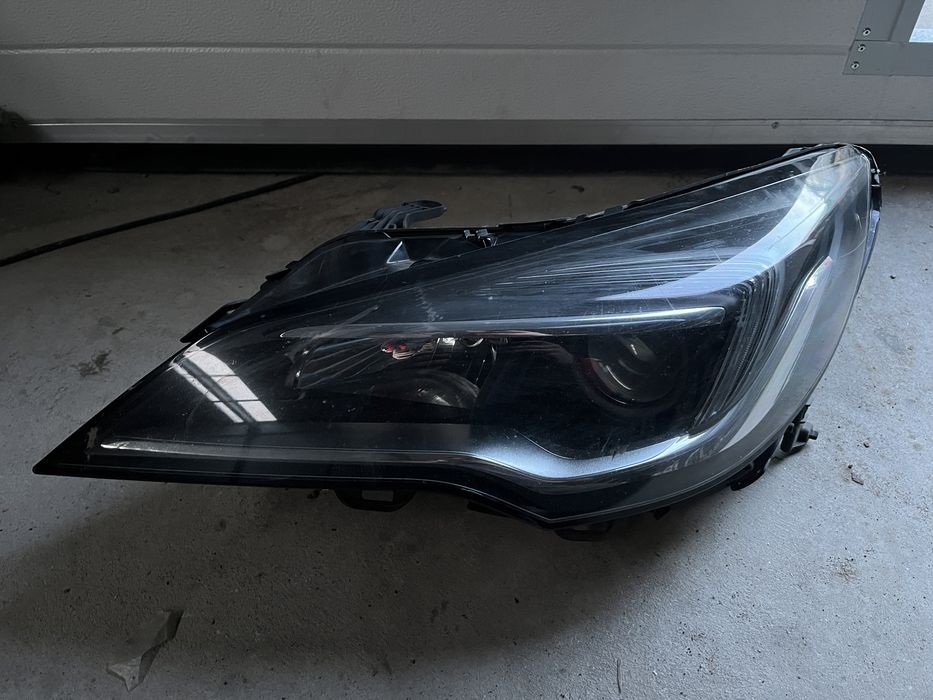Far/Faruri stânga-dreapta Opel Astra K