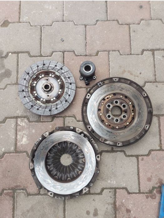 Ambreiaj volanta alfa romeo 159