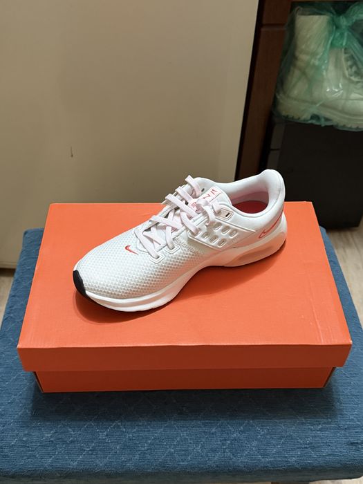 Nike Air Max Bella TR 4 (НОВИ) – №37.5 / US 6.5 – с кутия