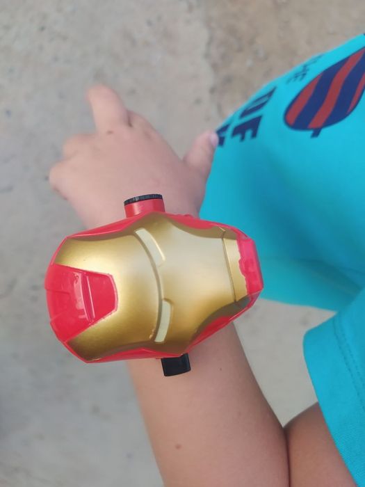 Часы детские СУПЕР ГЕРОЕВ электронные с проектом и без