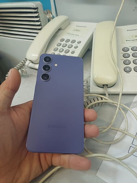 Samsung S 24  128 gd 160 000tg