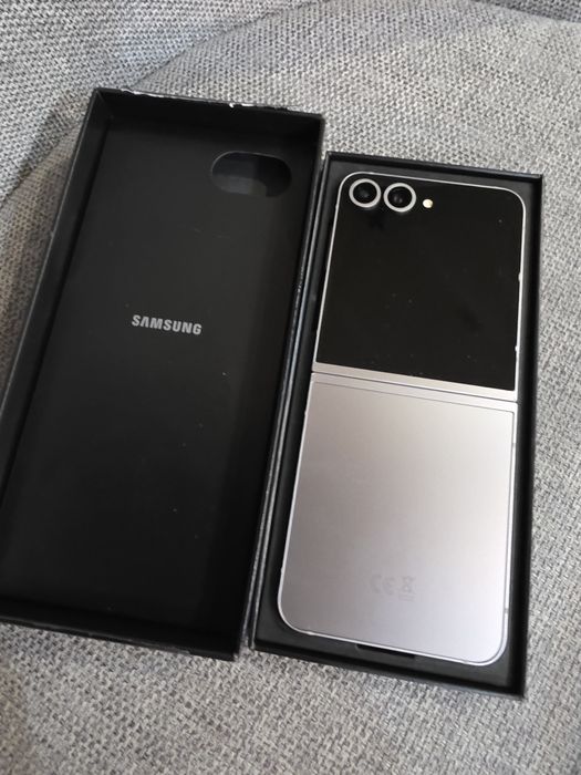 Samsung Galaxy z flip6