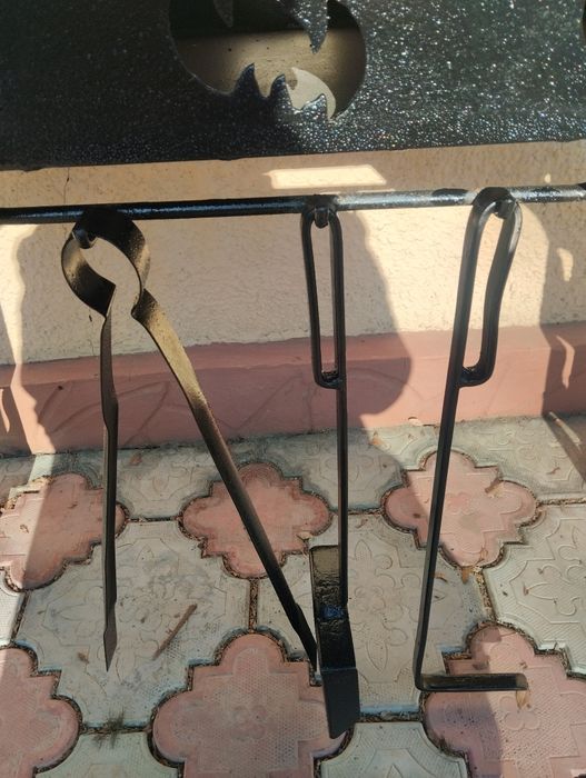 Продам стационарный мангал на колёсиках