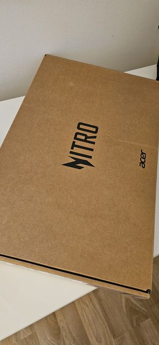 Laptop de gaming Acer Nitro V 15 (generația 2025/2026),