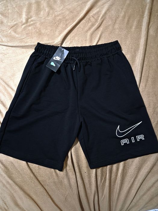Къси панталони Nike