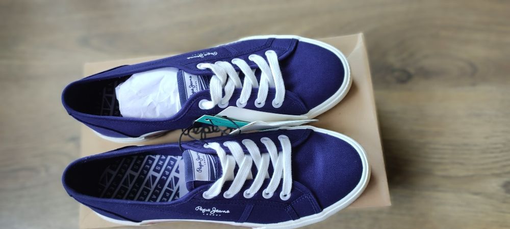 Pepe Jeans - Чисто нови номер 40